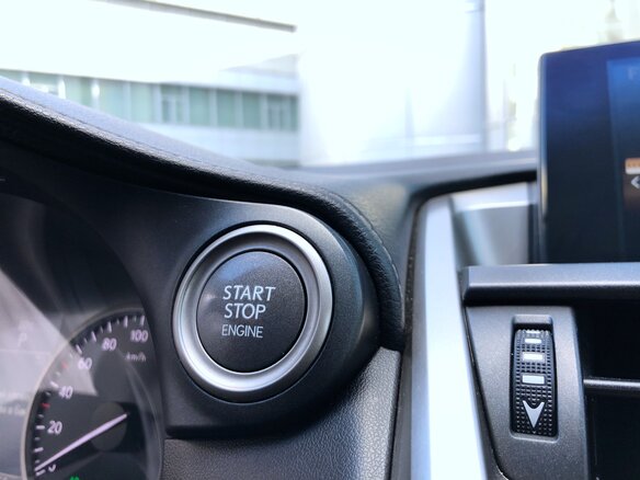 2016 Lexus NX 200 I, коричневый - вид 12