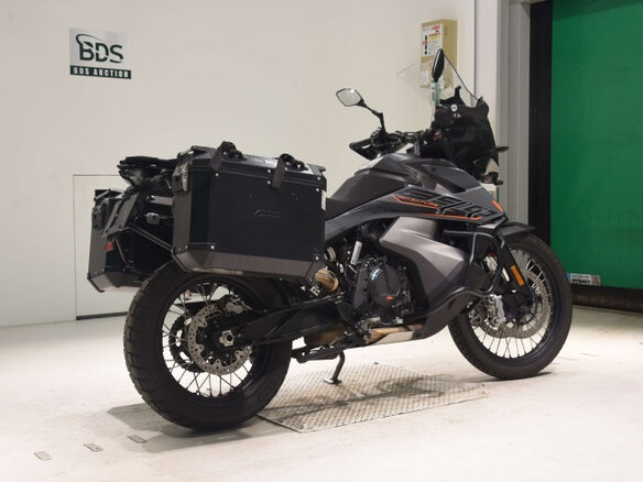 2023 KTM 890 Adventure, чёрный, 1000000 рублей - вид 4