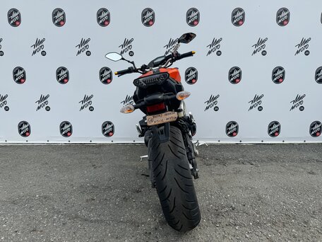 2014 Yamaha MT-09 (FZ-09), оранжевый, 740000 рублей, вид 4