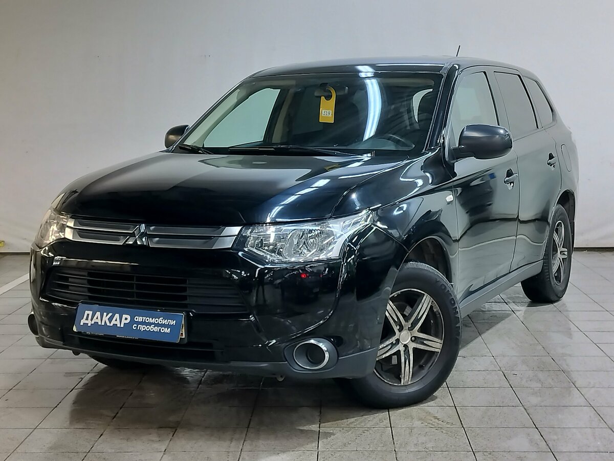 Открыть фотографии: Mitsubishi Outlander III
