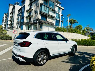 2022 BMW X3 30i xDrive III (G01) Рестайлинг, белый, 5700000 рублей, вид 5