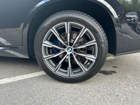 2022 BMW X5 30d IV (G05/G18), чёрный, 8990000 рублей - вид 17