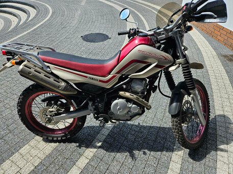 2005 Yamaha XT250 Serow, красный, 340000 рублей, вид 1
