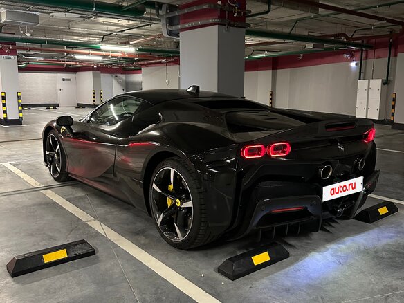 2021 Ferrari SF90 Stradale, чёрный, 34476000 рублей - вид 26