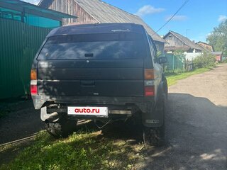 1992 Nissan Terrano I, чёрный, 350000 рублей, вид 3