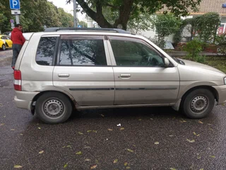 1999 Mazda Demio I (DW), серый, 149700 рублей, вид 2