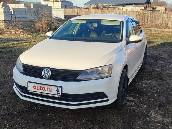 2015 Volkswagen Jetta VI Рестайлинг, белый, 1100000 рублей - вид 4