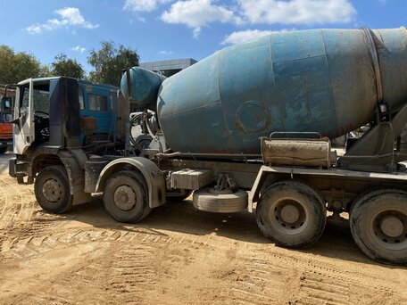 2000 Iveco EuroTrakker, 1000000 рублей, вид 3