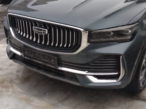 2023 Geely Monjaro I, серый, 4200000 рублей - вид 4