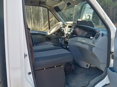 2008 Iveco Daily, белый, 2000000 рублей, вид 5