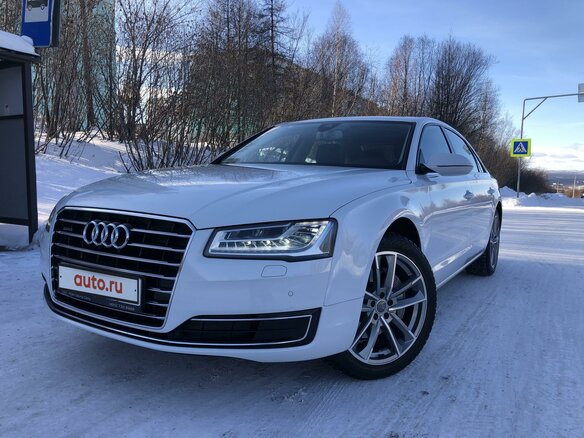 2015 Audi A8 Long III (D4) Рестайлинг, белый - вид 1