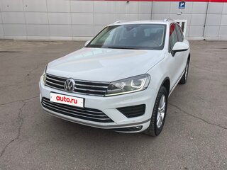 2015 Volkswagen Touareg II Рестайлинг, белый, 3200000 рублей, вид 1