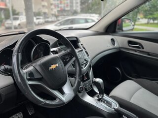 2011 Chevrolet Cruze I, красный, 650000 рублей, вид 5