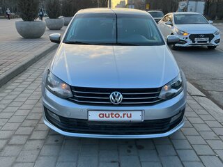 2015 Volkswagen Polo V Рестайлинг, серебристый, 1100000 рублей, вид 1