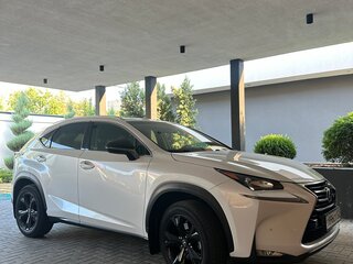 2017 Lexus NX 200 I Рестайлинг, белый, 3075000 рублей, вид 4