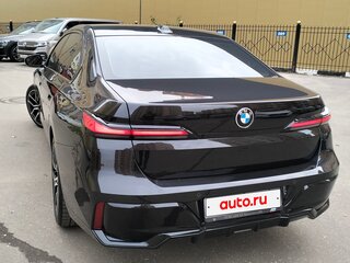 2022 BMW 7 серии 740d xDrive VII (G70), чёрный, 11980000 рублей, вид 3