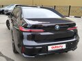 2022 BMW 7 серии 740d xDrive VII (G70), чёрный, 11980000 рублей - вид 2