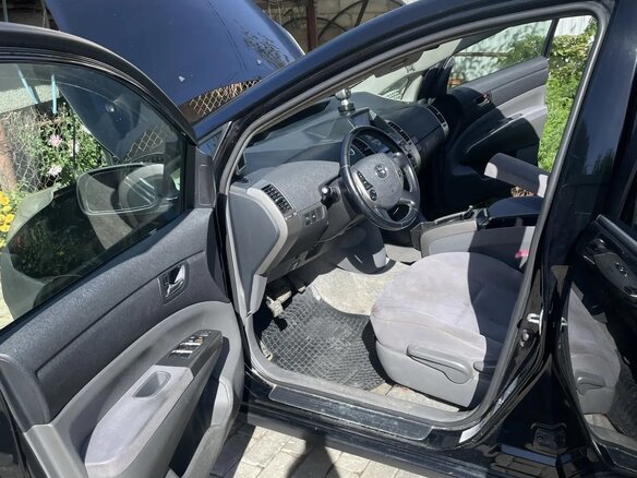 2009 Toyota Prius II Рестайлинг (XW20), чёрный, 750000 рублей - вид 10