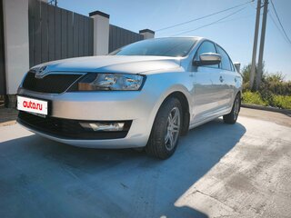 2019 Skoda Rapid I Рестайлинг, серебристый, 1500000 рублей, вид 1