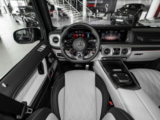 2026 Mercedes-Benz G-Класс AMG 63 AMG II (W465) Рестайлинг, чёрный, 32700000 рублей, вид 2