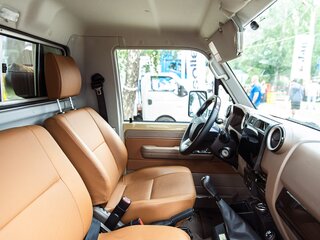 2023 Toyota Land Cruiser 79 70 Series Рестайлинг 1, бежевый, 18000000 рублей, вид 5