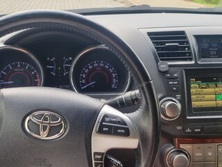 2013 Toyota Highlander II (XU40) Рестайлинг, чёрный, 2200000 рублей, вид 3