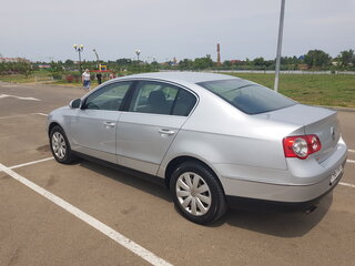 2008 Volkswagen Passat B6, серебристый, 800000 рублей, вид 5