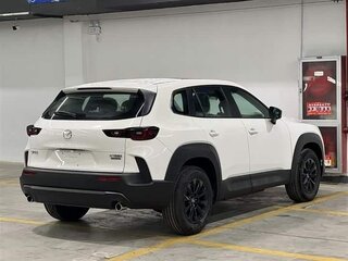 2023 Mazda CX-50, белый, 3400000 рублей, вид 5