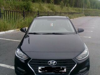 2017 Hyundai Solaris II, чёрный, 1200000 рублей, вид 2