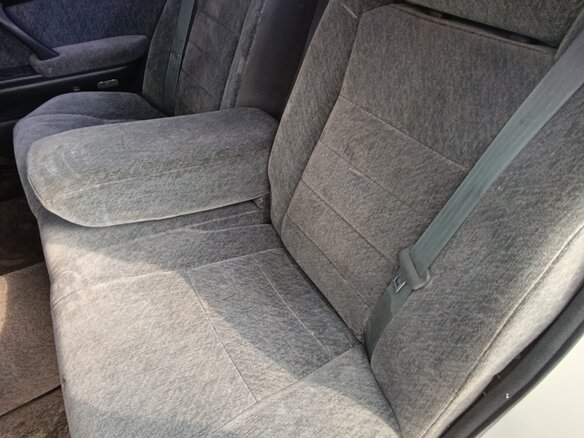 1992 Toyota Crown IX (S140), белый, 405000 рублей - вид 13