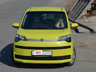 2015 Toyota Spade, зелёный, 680000 рублей, вид 4
