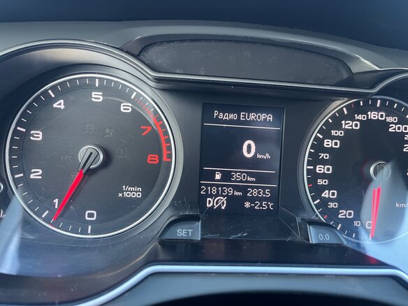 2014 Audi A4 IV (B8) Рестайлинг, чёрный, 1450000 рублей - вид 16