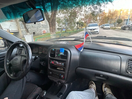 2007 Hyundai Sonata ТагАЗ IV (EF) Рестайлинг, чёрный, 290000 рублей, вид 4