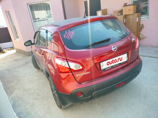 2010 Nissan Qashqai I Рестайлинг, красный, 890000 рублей, вид 5