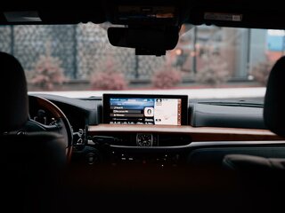 2018 Lexus LX 450d III Рестайлинг 2, белый, 8100000 рублей, вид 3