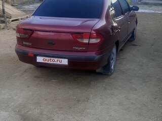 2000 Renault Megane I Рестайлинг, красный, 450000 рублей, вид 4