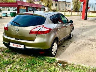 2011 Renault Megane III, бежевый, 900000 рублей, вид 5