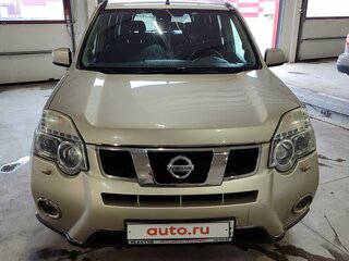 2011 Nissan X-Trail II Рестайлинг, золотистый, 1450000 рублей, вид 2