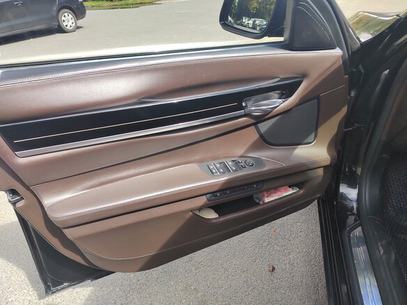 2009 BMW 7 серии 730d V (F01/F02/F04), чёрный - вид 18