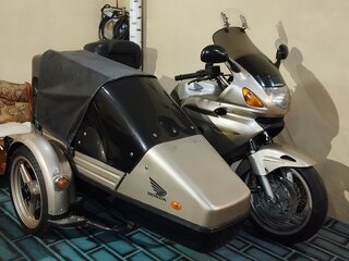 1999 Honda NT650V Deauville, золотистый, 450000 рублей, вид 2