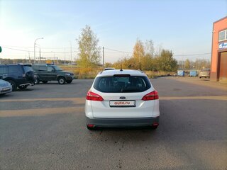 2017 Ford Focus III Рестайлинг, белый, 970000 рублей, вид 4