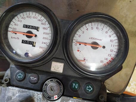 2001 Honda CB 600S, жёлтый, 320000 рублей, вид 5