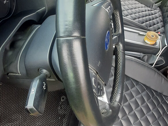 2014 Ford Mondeo IV Рестайлинг, чёрный, 1115000 рублей - вид 5