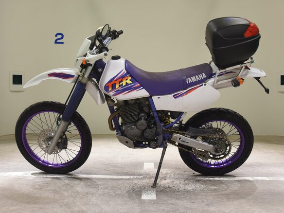 1993 Yamaha TT-R250, белый - вид 4