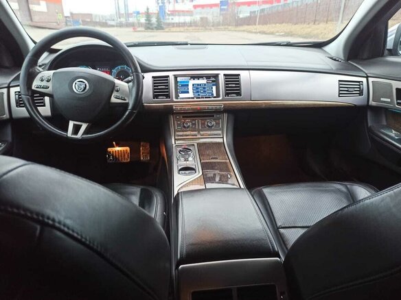 2008 Jaguar XF I, серый, 950000 рублей - вид 10