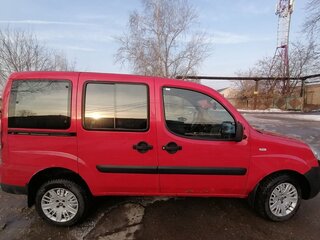 2008 Fiat Doblo I Рестайлинг, красный, 550000 рублей, вид 3