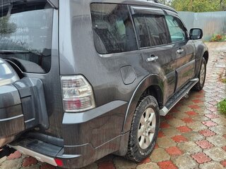 2012 Mitsubishi Pajero IV Рестайлинг 1, серый, 3100000 рублей, вид 2
