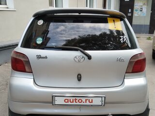 2001 Toyota Vitz I (P10), серебристый, 520000 рублей, вид 3