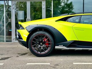 2023 Lamborghini Huracán Sterrato I Рестайлинг, зелёный, 47000000 рублей, вид 4
