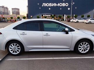 2019 Toyota Corolla XII (E210), серебристый, 1900000 рублей, вид 5